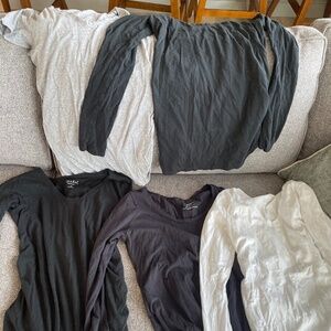 Lot of maternity tee/long sleeve